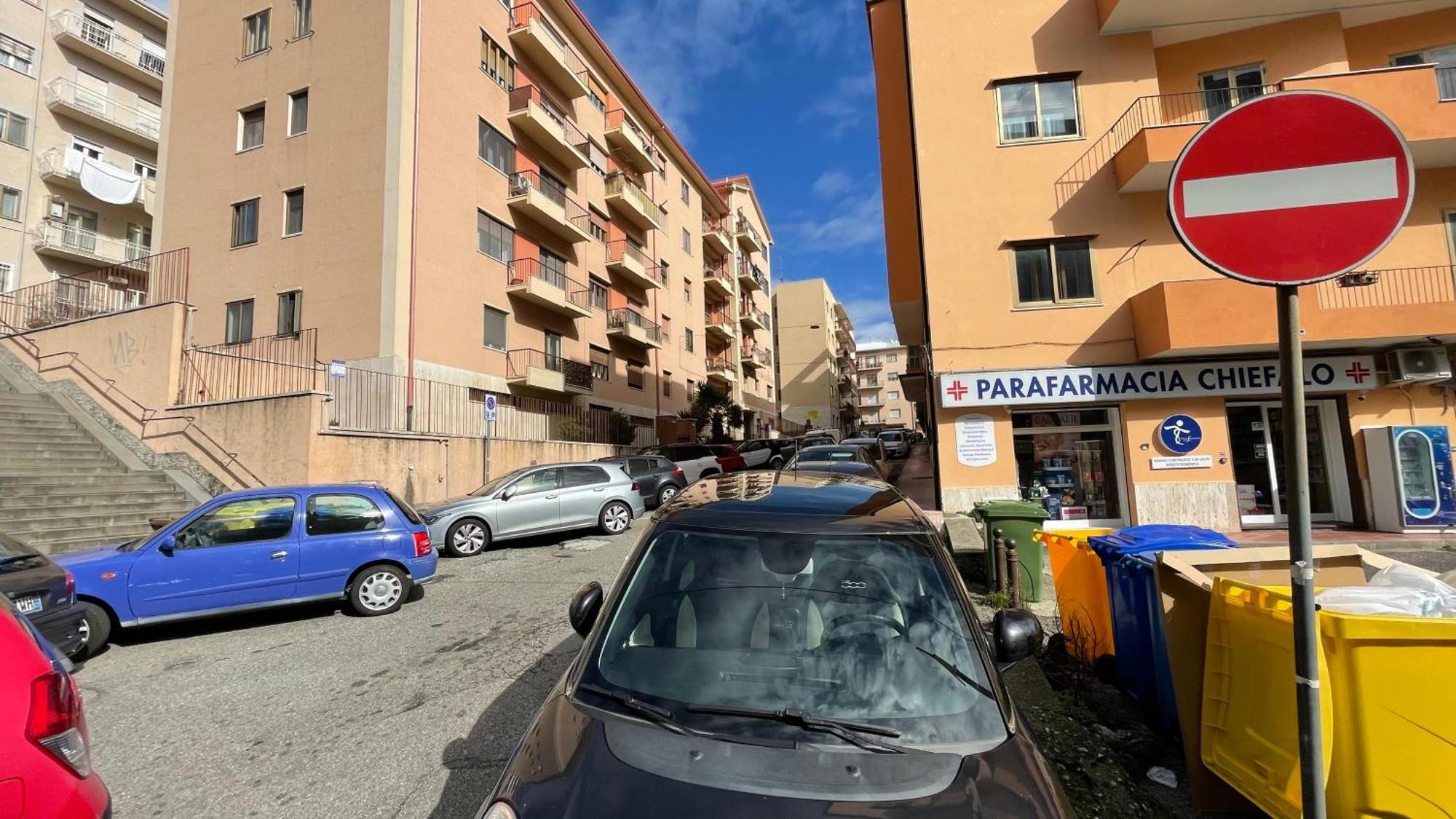 Russ0 Rooms Catanzaro Bagian luar foto