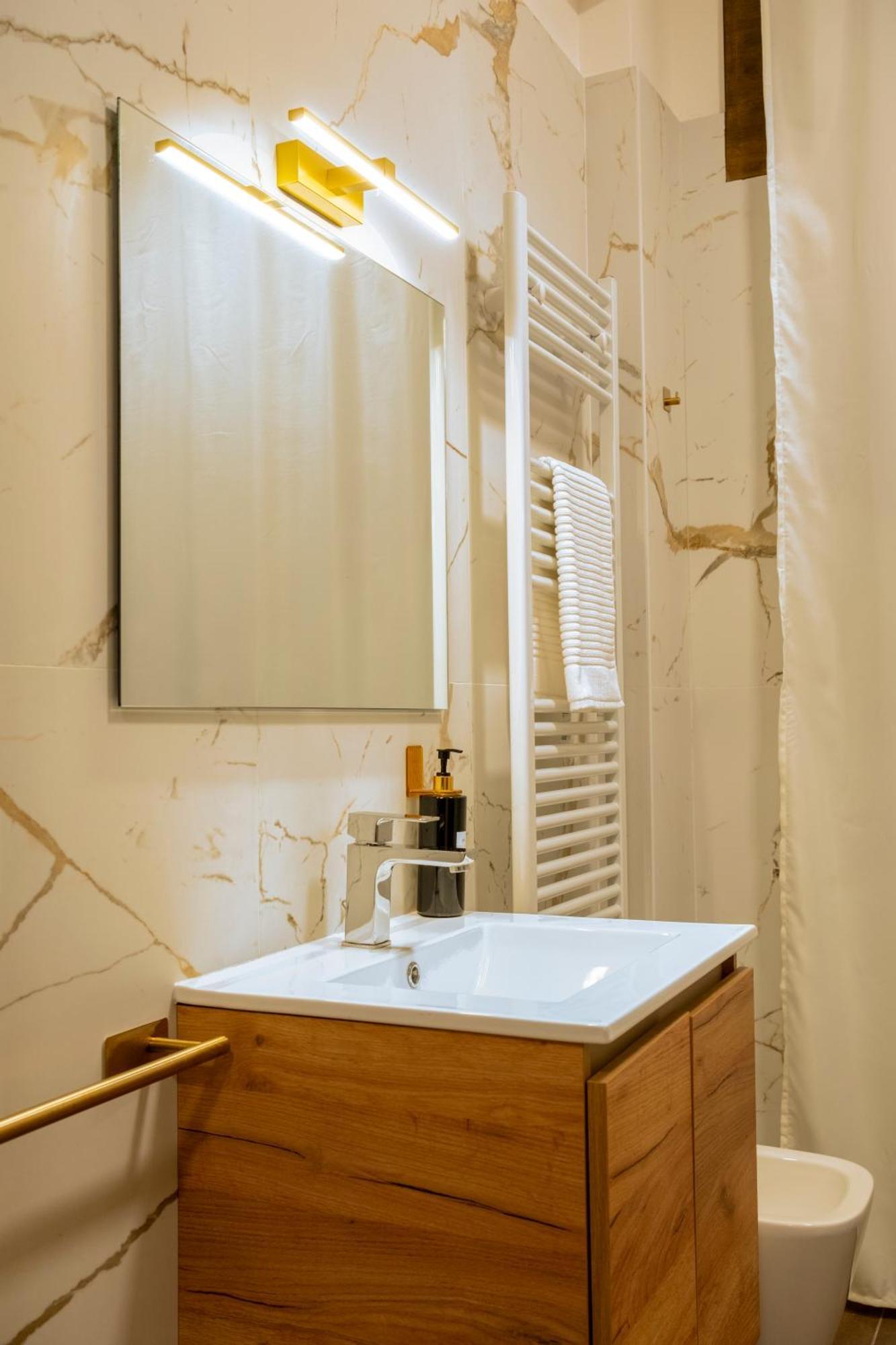 Russ0 Rooms Catanzaro Bagian luar foto