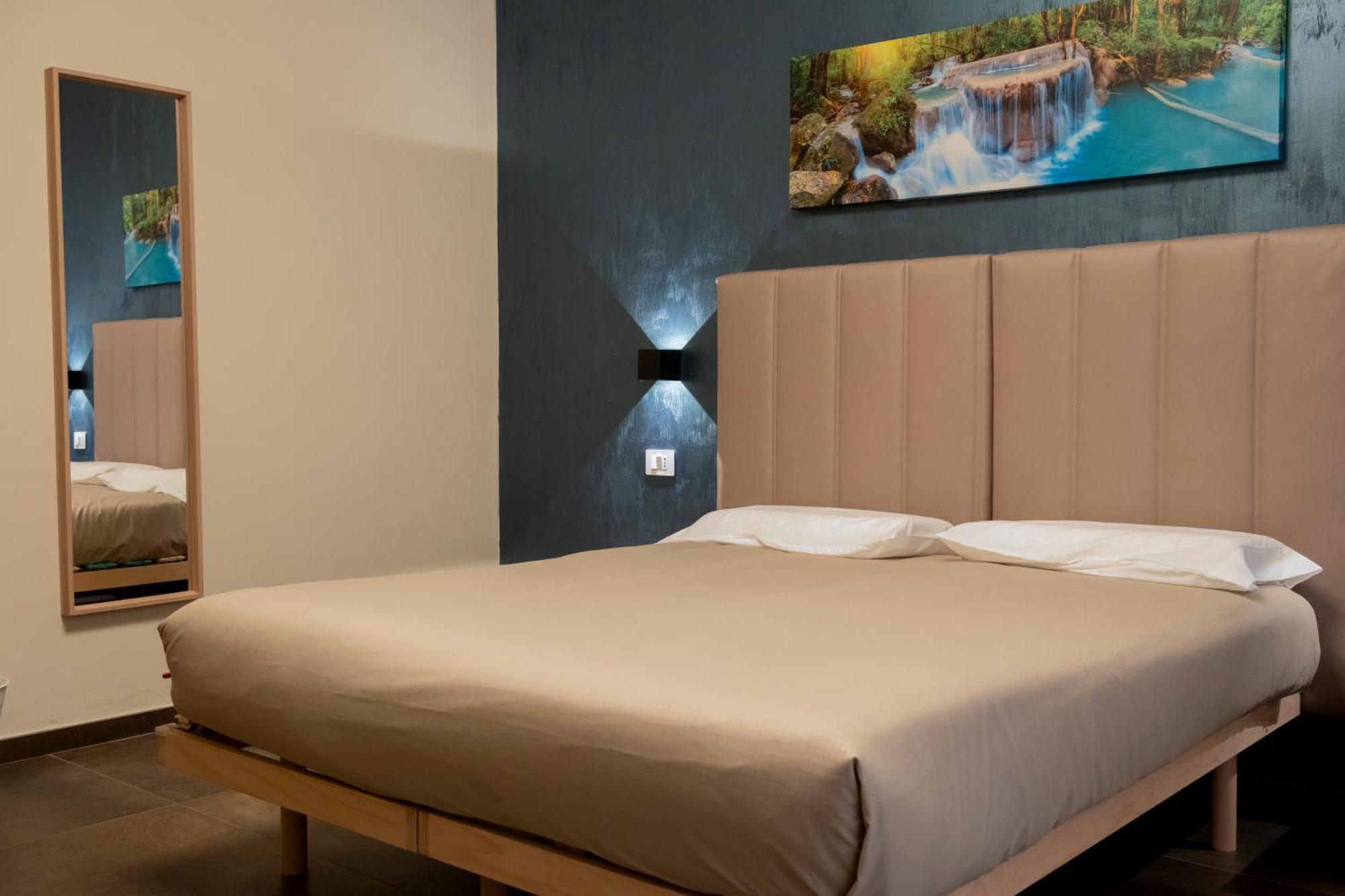 Russ0 Rooms Catanzaro Bagian luar foto