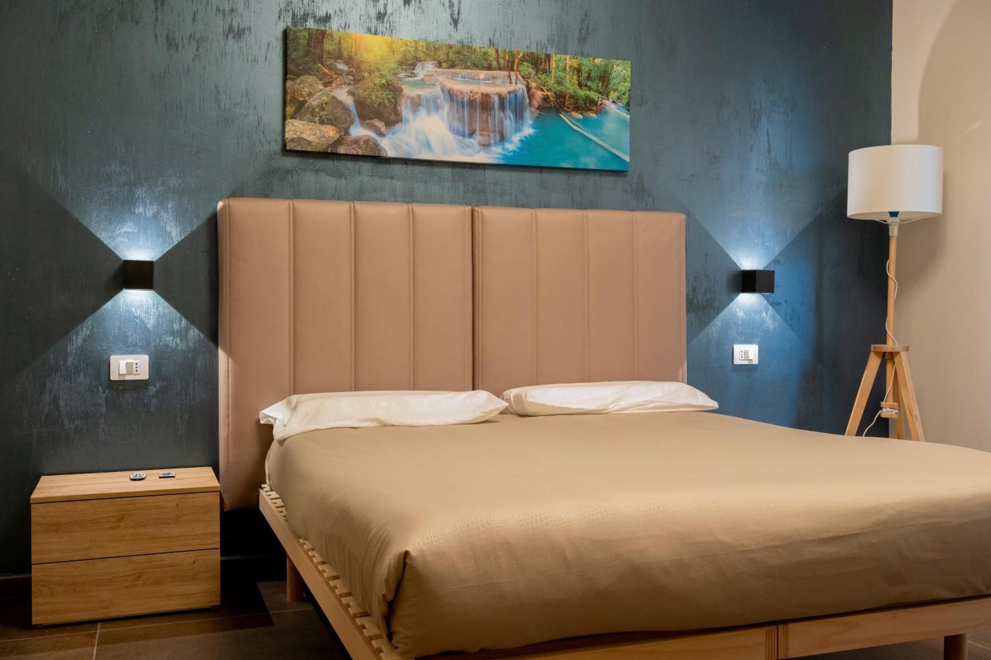 Russ0 Rooms Catanzaro Bagian luar foto